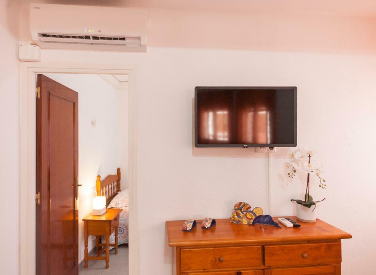 Apartment Lets Holidays Tossa Near 2 Tossa de Mar