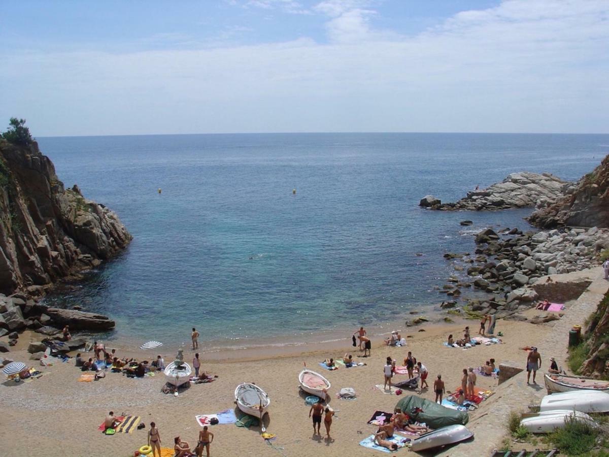 Apartment Lets Holidays Tossa Near 2 Tossa de Mar